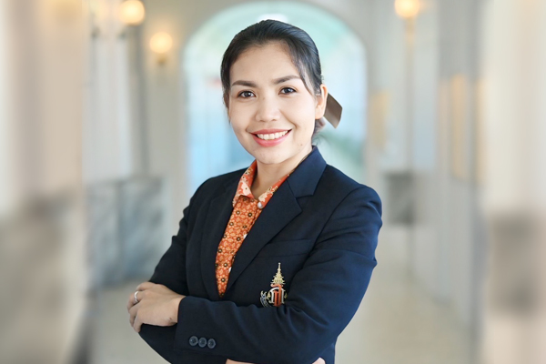 นางสาวจาลิณี ฮั่นเย็ก